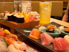 -元祖ぶっち切り寿司 魚心(三宫店)