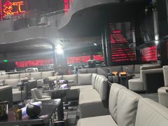 -赤红音乐现场(浦东金桥路店)