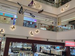 -百联临沂购物中心(临沂路店)