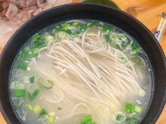 -小辫子羊肉面馆(周东店)