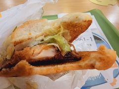-麦当劳(杭州西湖银泰百货店)