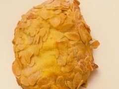 杏仁牛角-牛角村(大族广场店)