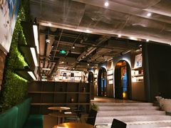 -光海书局(南京东路第一百货店)