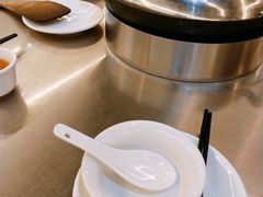 -胡须佬鸡煲四季火锅店(石厦西村直营店)