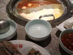 -季季红火锅(青山湖万达店)