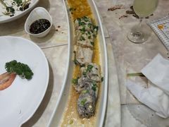 -沪华海鲜大酒楼(南汇店)