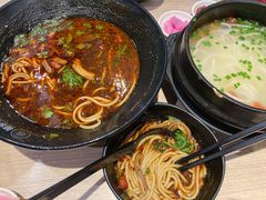 -苗乡米线(建军路店)