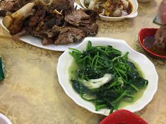 -维吾尔餐厅(宜山路店)