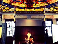 -Nathalie Djurberg与Hans Berg“牛皮纸包裹的月亮”-Prada荣宅当季展览