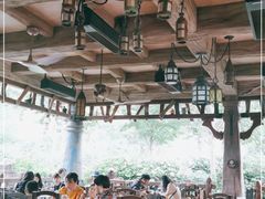 大堂-Tangled Tree Tavern 老藤树食栈