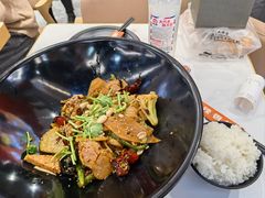 -醉人椒麻辣香锅(王府井喜悦店)