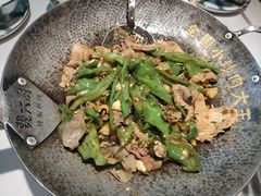 -费大厨辣椒炒肉(黄兴中心广场店)