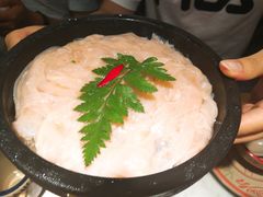 -尚尚仙·酸汤猪手·猪肚鸡火锅(华联万柳购物中心店)