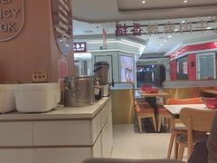 -红渡小香·牛肉麻辣香锅(车站南路店)