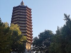 -玲珑塔公园