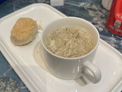 文思豆腐配黄桥烧饼-扬州香格里拉·香宫中餐厅