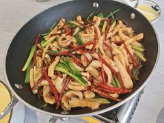 -鹤鸣嘉印象饭店(东市场小区店)