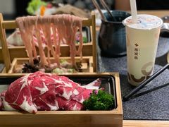 -湊湊火锅·茶憩(东城民盈国贸城店)