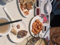 -肥仔文澳门猪骨煲(南京西路店)