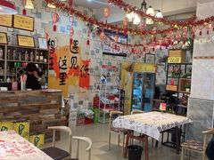 -阆辣荟餐饮(老味道8年·古城店)