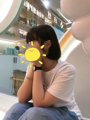 -苏豪路易士·嘉玛发廊