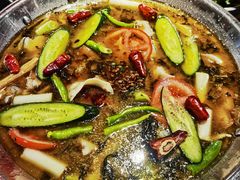 -小饕荟雅安贡椒鱼鲜馆(广福桥店)