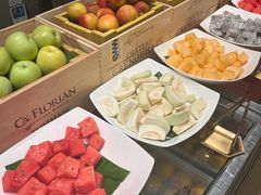 -圣丰索菲特·2 On 988 Café 自助餐厅
