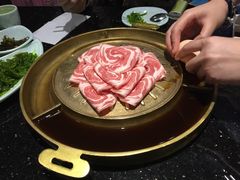 -猪啊牛呀羊啊铜盘烤肉(正大广场店)