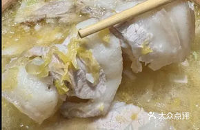 Pickled Mustard Stem and Pork Belly Hot Pot