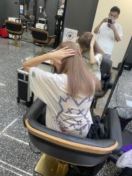 -藤野造型专业烫染接发