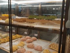 面包甜点陈列柜-奈雪的茶(湖滨银泰in77C区PRO店)