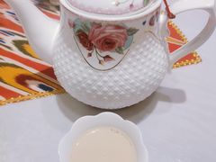 西域奶茶-清真·玛丽亚新疆菜主题餐厅(浙江中路店)