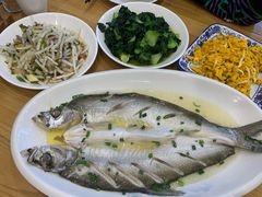 -品鲜村农家菜·阳澄湖大闸蟹(总店)