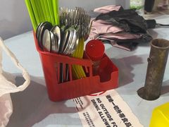 -明记烧鱼美味店