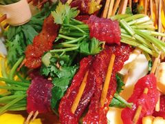 香菜牛肉-串门邻居串串火锅(云南南路店)
