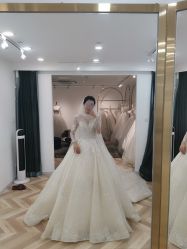 -予白婚纱礼服馆