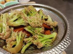 -吕氏疙瘩汤·新派鲁菜(东城万达广场店)