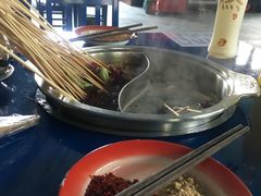 -马路边边串串香(涑河南街店)