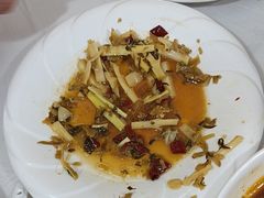 -天乐农家鱼头王(天目湖店)
