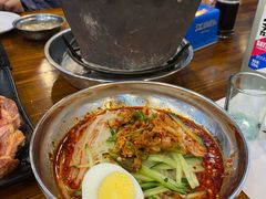 -韩风烤牛肉冷面店