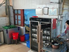 -正宗杨记普洱酸醋米线(总店)