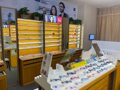 -优医视平价眼镜蔡司依视路折扣工厂店(十里堡店)
