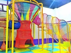 -蹦贝运动中心·蹦床·攀岩·闯关(龙岗店)