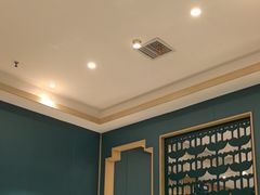 -绿草地·湘菜(7mall店)