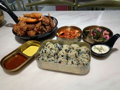 金枪鱼饭团-HOTISLAND海鸡岛·韩国料理(江南西店)