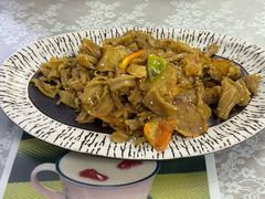 -天天向上素食餐厅(五台山店)
