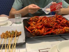 -靓虾二哥长沙地标小龙虾(五一广场店)