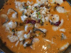 老坛酸菜鱼-永安鱼庄·镇江菜(丁卯店)