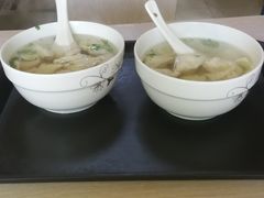 -周震馄饨