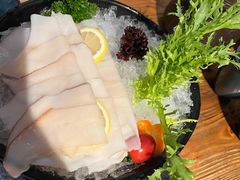 -湊湊火锅·茶憩(南京东路悦荟店)